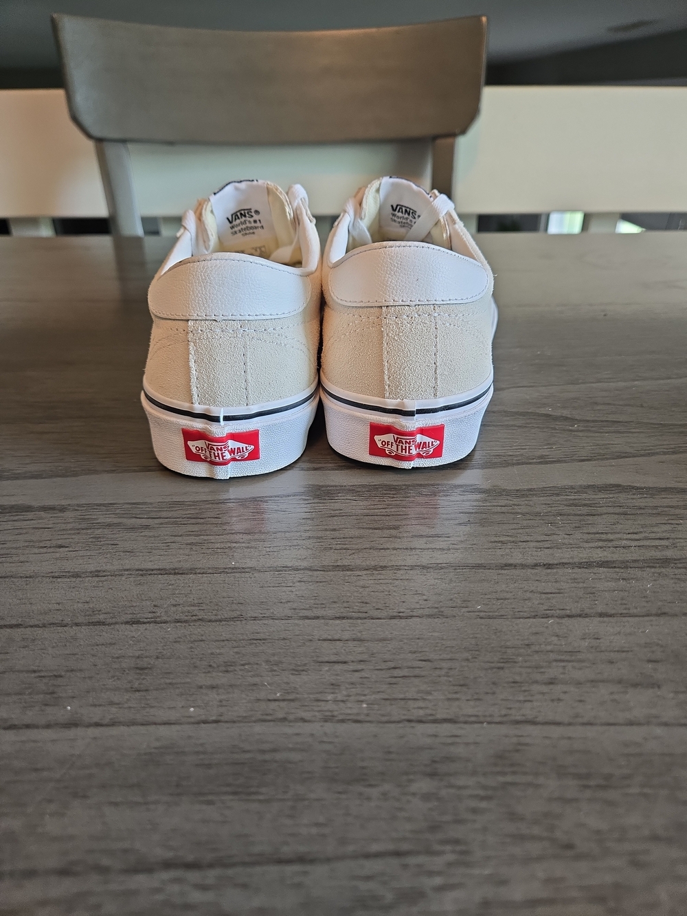 Vans Sport Low Lace-Up Sneaker In Off-Whits Size 8.5 Women's 7 Mens - Picture 4 of 5
